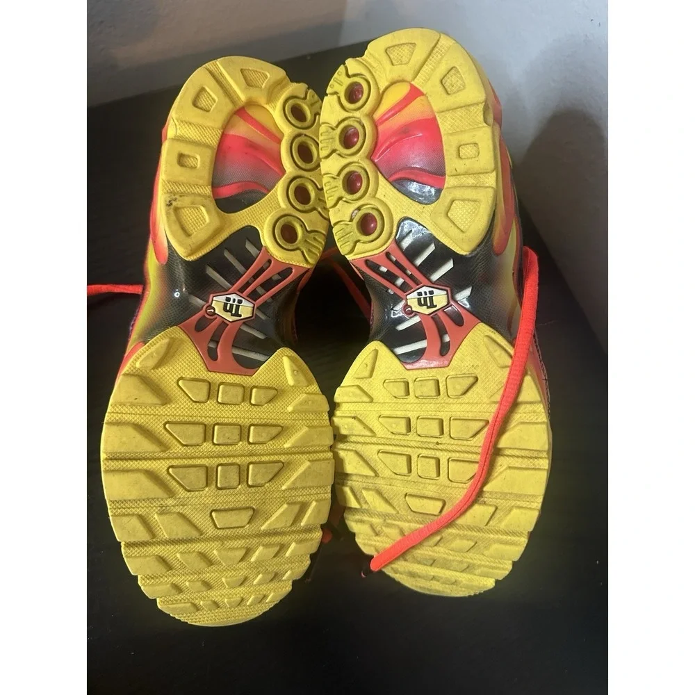 Nike Air Max Plus Fade Chrome Yellow Bright Crimson Youth‎ Size 5 Women's 6.5